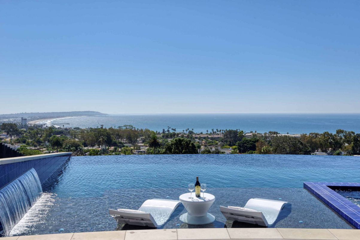 Dazzling-San-Diego-Modern-House-in-La-Jolla-for-Sale-5