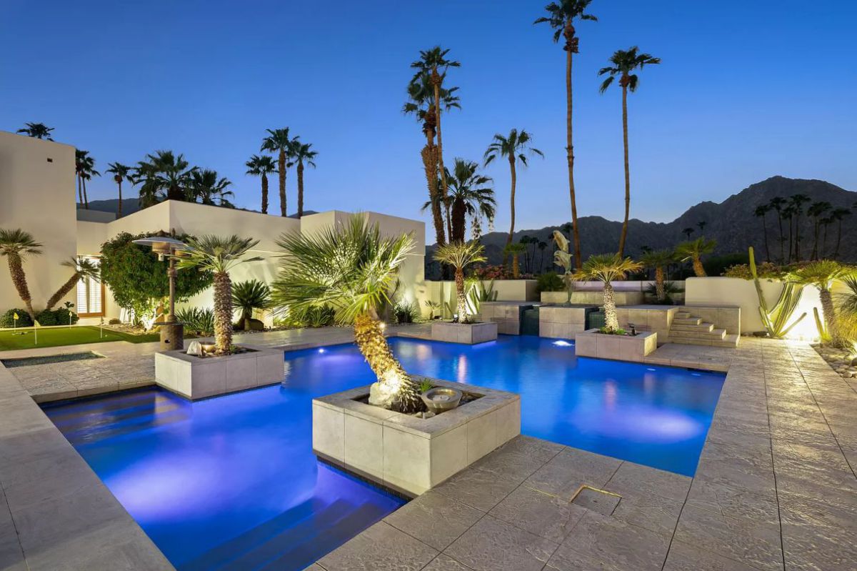 Dramatic-Coachella-Home-for-Sale-in-La-Quinta-14