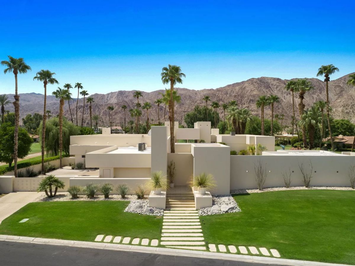 Dramatic Coachella Home for Sale in La Quinta at 4,200,000