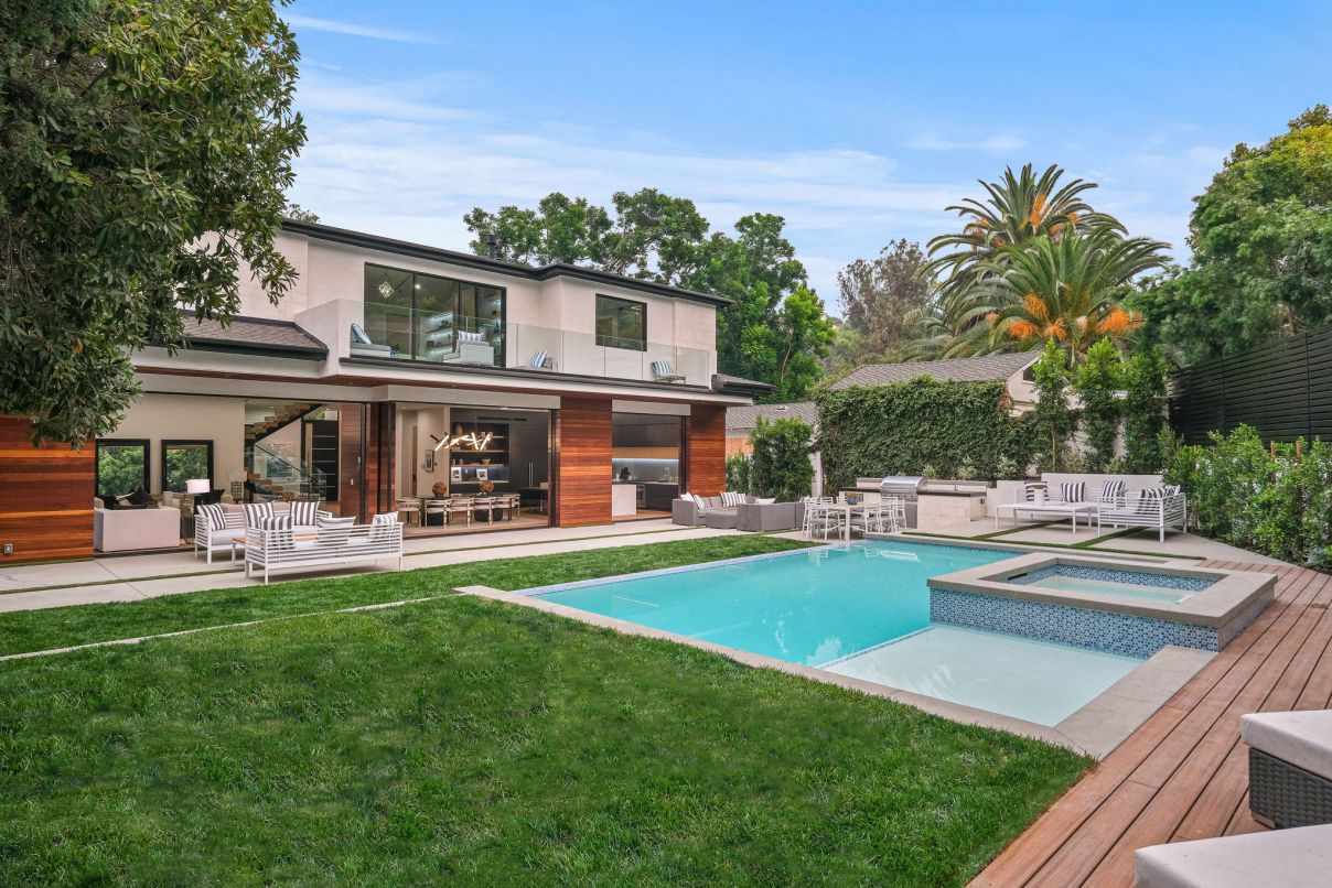Exceptional Contemporary Home for Sale in Sherman Oaks at $4,999,000