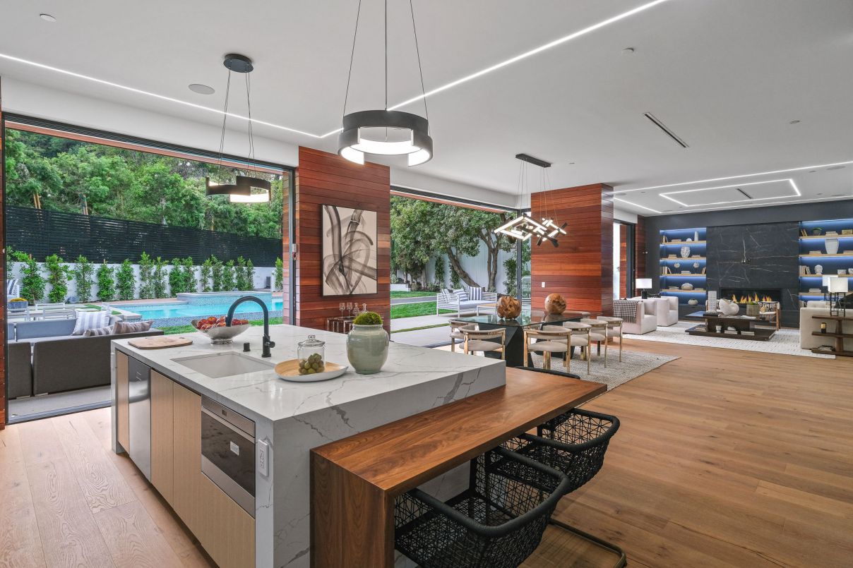 Exceptional-Contemporary-Home-for-Sale-in-Sherman-Oaks-4