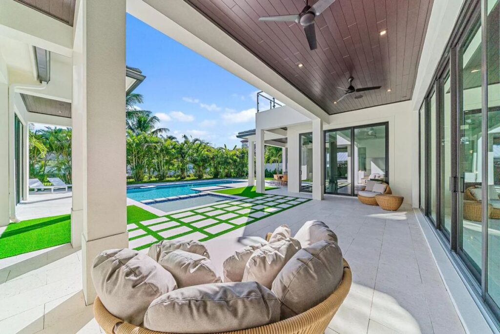 Fully Automated Smart Modern Home in Boca Raton for Sale