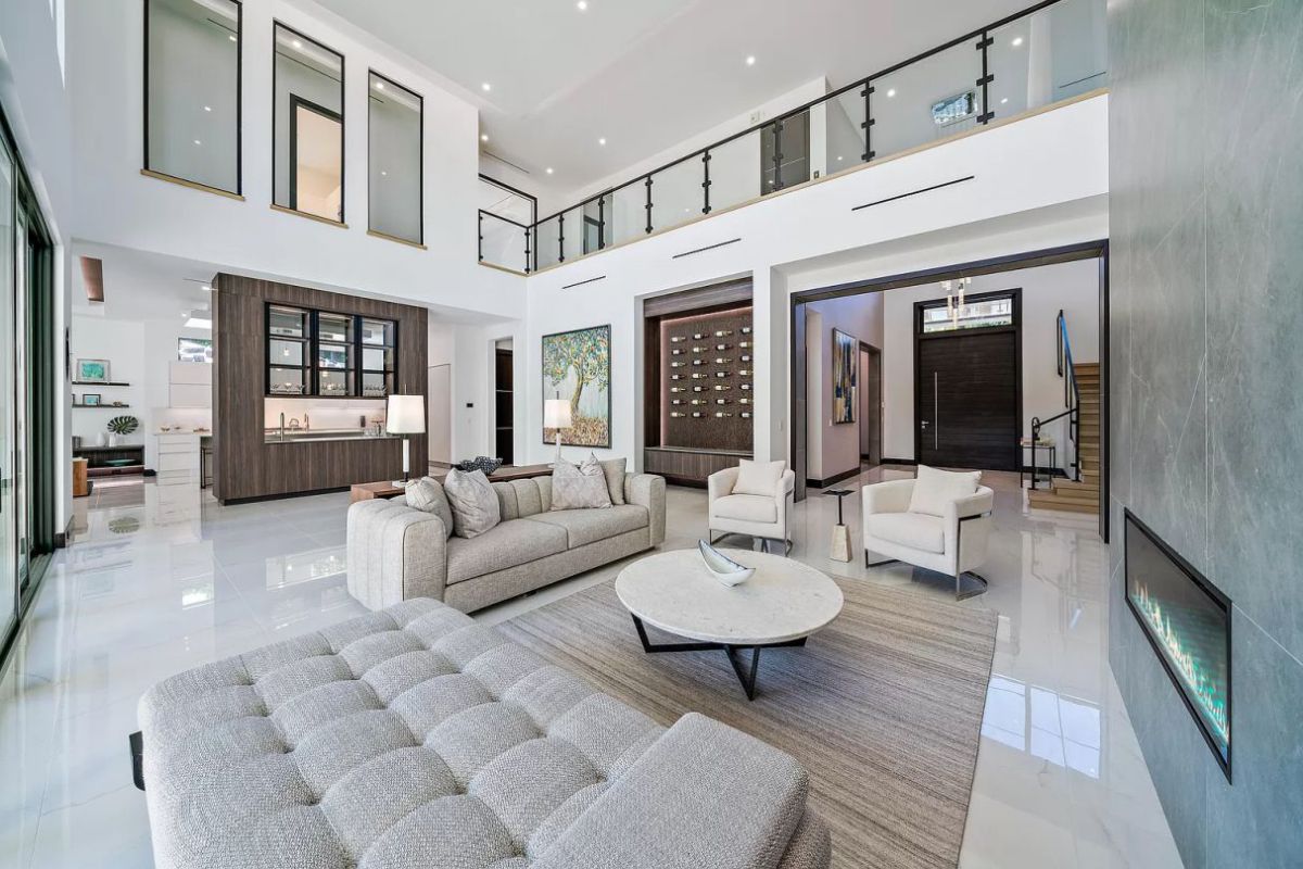 Fully-Automated-Smart-Modern-Home-in-Boca-Raton-for-Sale-18