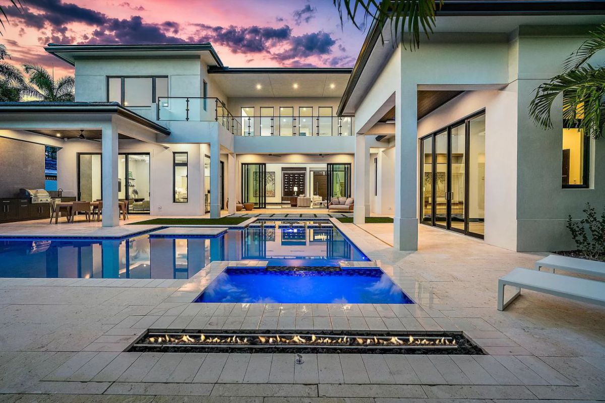 Fully-Automated-Smart-Modern-Home-in-Boca-Raton-for-Sale-5