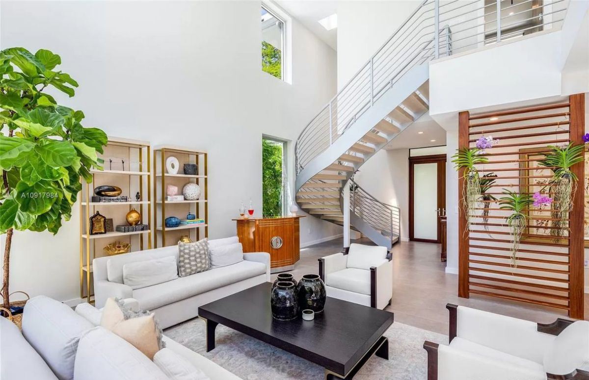 Gorgeous-New-Construction-House-in-Miami-for-Sale-at-3650000-13