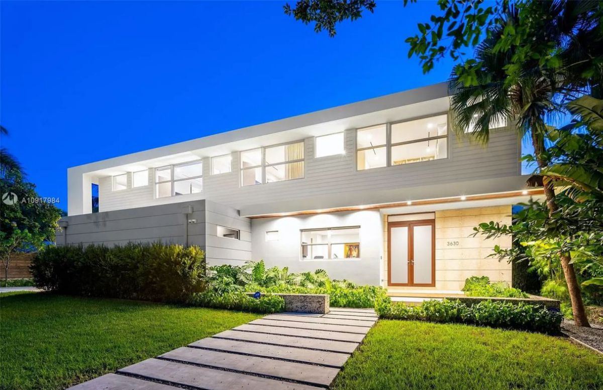 Gorgeous-New-Construction-House-in-Miami-for-Sale-at-3650000-9