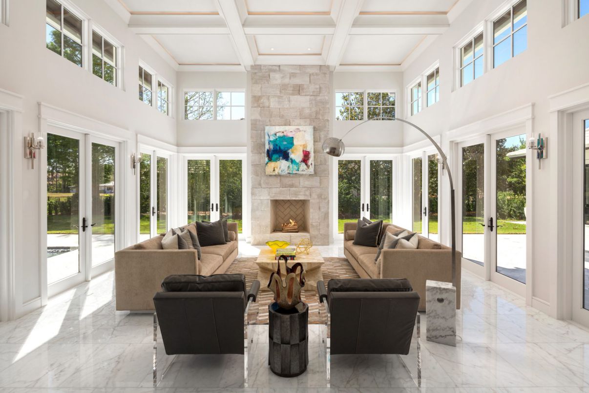 Island-Breeze-Home-in-Orlando-by-Phil-Kean-Design-Group-3