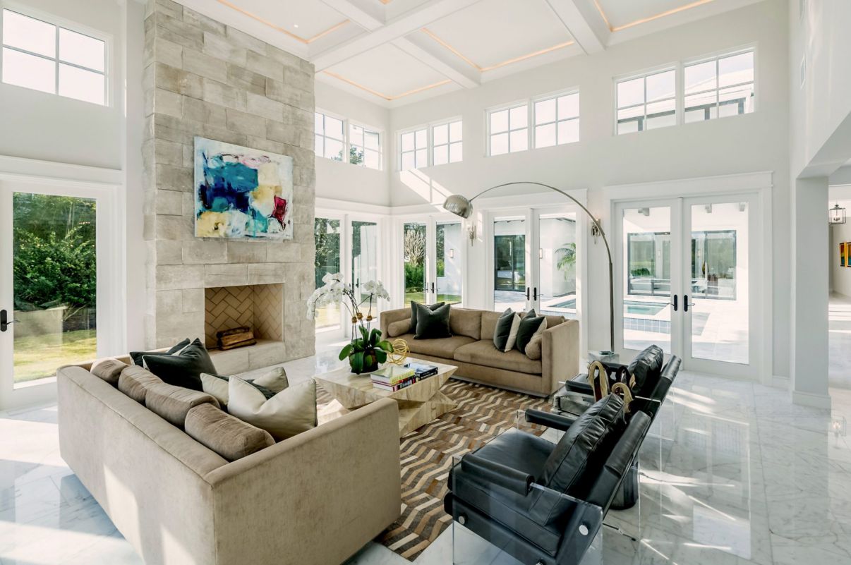 Island-Breeze-Home-in-Orlando-by-Phil-Kean-Design-Group-4