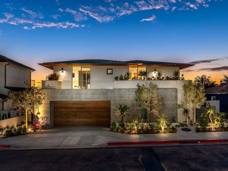 26,900,000 La Jolla Home for Sale offers Luxurious Beachfront Living