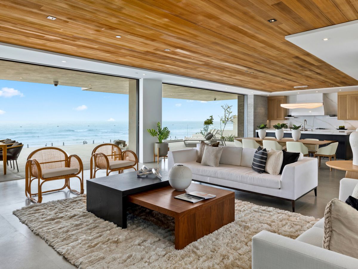 La-Jolla-Home-for-Sale-offers-Luxurious-Beachfront-Living-6