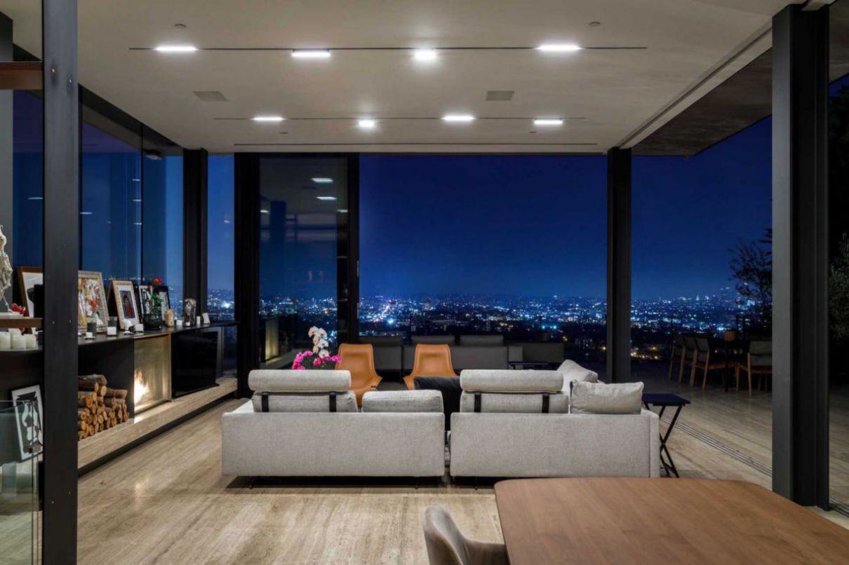 Magnificent-8.995-Million-Hollywood-Hills-Home-for-Sale-in-Los-Angeles-2