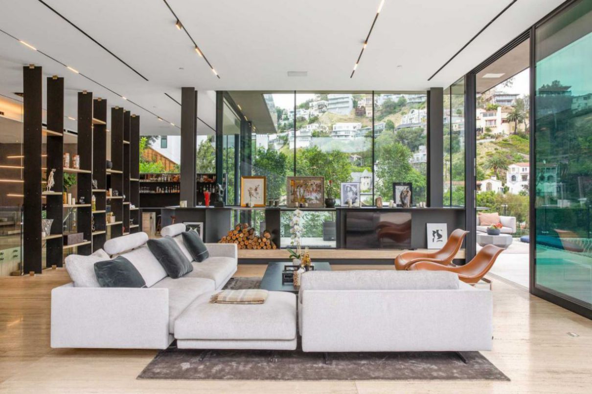 Magnificent-8.995-Million-Hollywood-Hills-Home-for-Sale-in-Los-Angeles-24