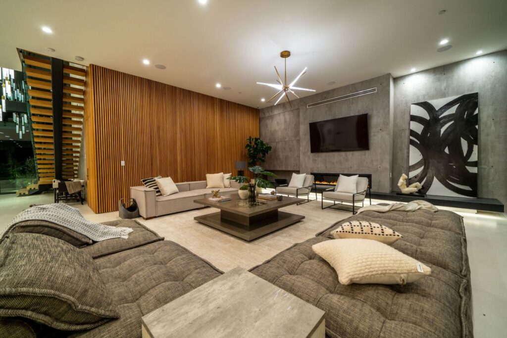 Magnificent Modern Home for Sale in Bel Air, Los Angeles