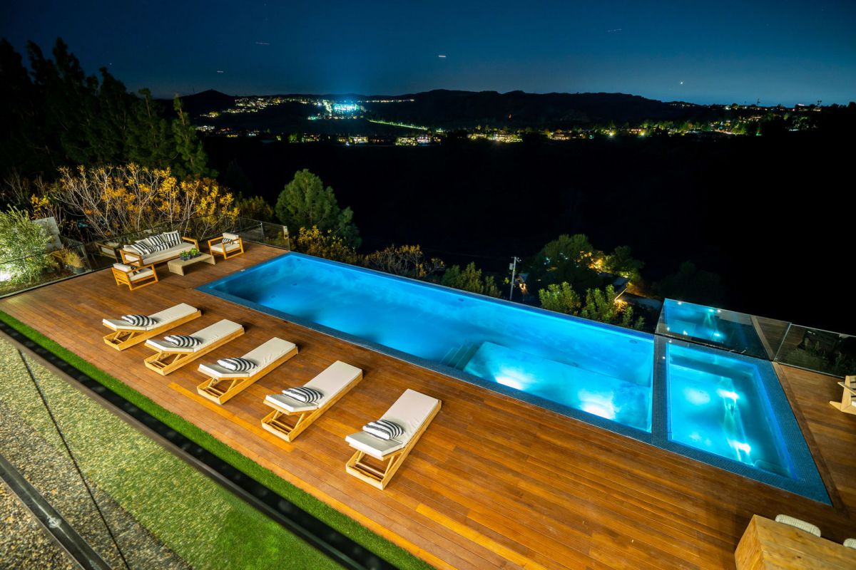 Magnificent-Modern-Home-for-Sale-in-Bel-Air-Los-Angeles-15