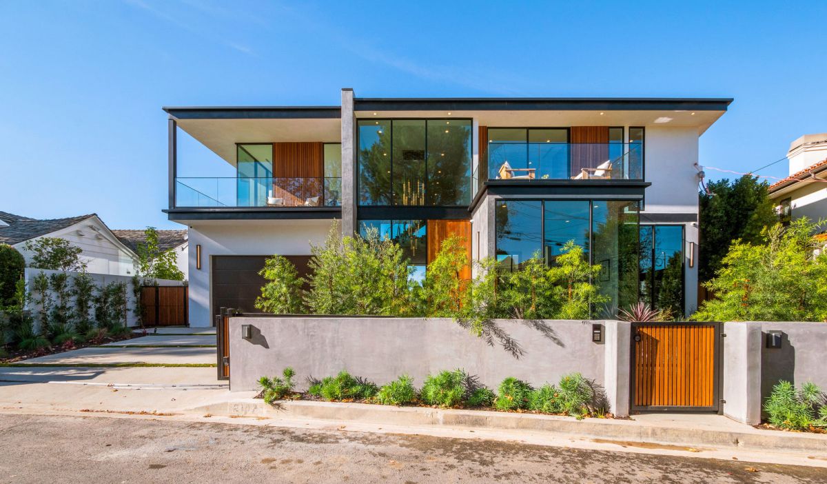 Magnificent-Modern-Home-for-Sale-in-Bel-Air-Los-Angeles-4-1