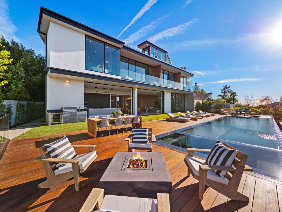 Magnificent-Modern-Home-for-Sale-in-Bel-Air-Los-Angeles-48-1