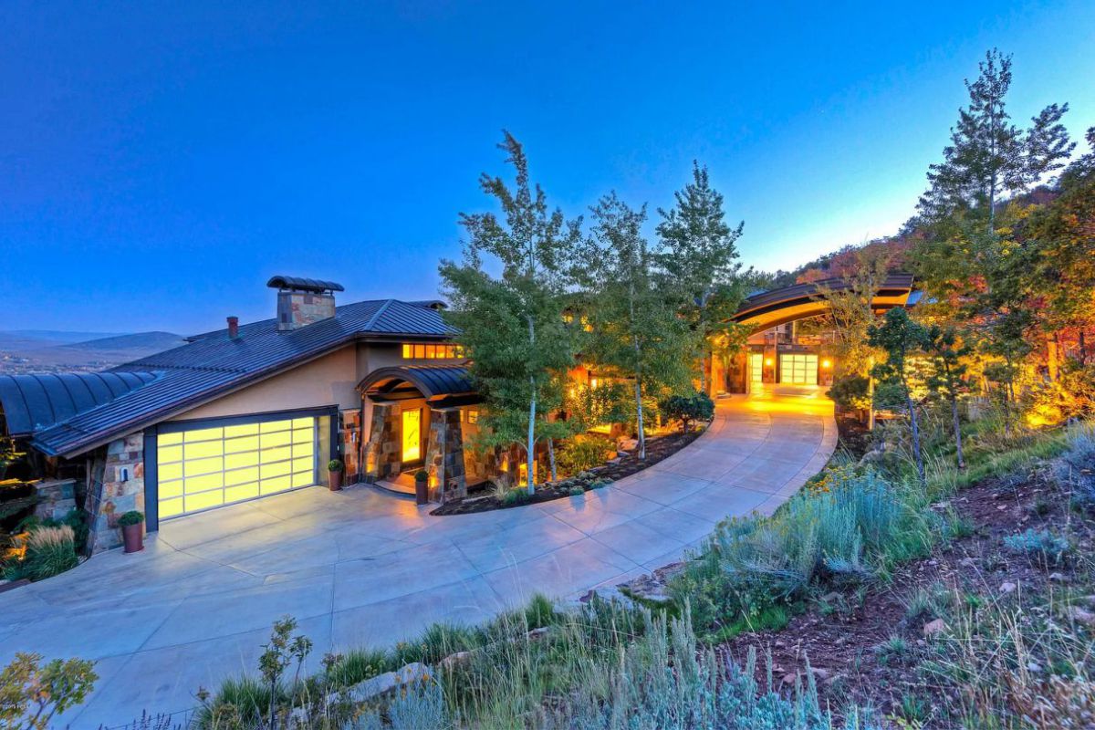 Modern-Elegance-in-A-7.5-Million-Home-for-Sale-in-Utah-8