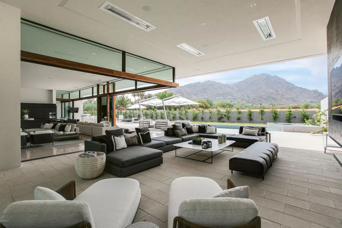 New-Contemporary-Home-in-Paradise-Valley-for-Rent-38