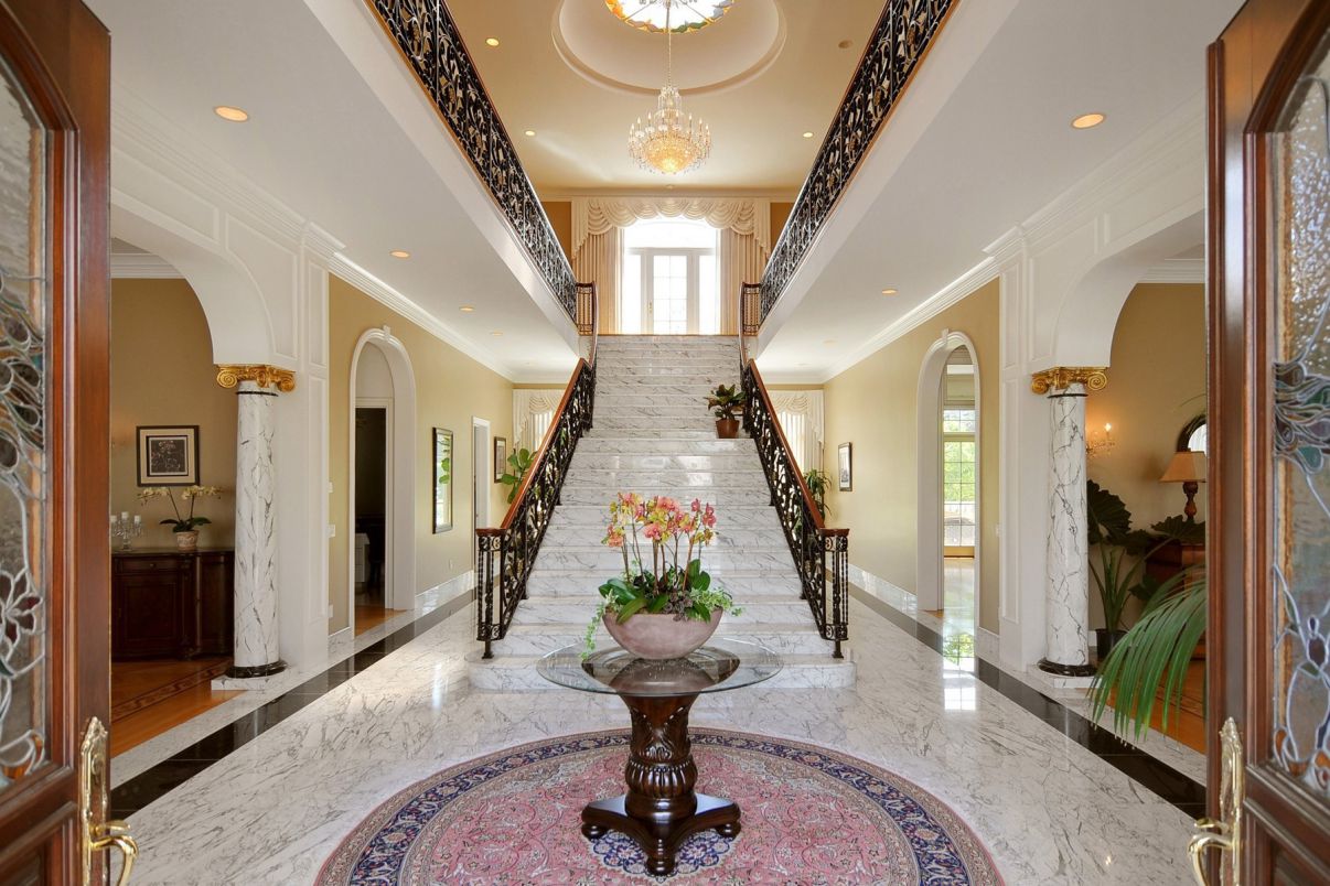 Stunning-Atherton-Home-for-Sale-16800000-offers-Finest-Craftsmanship-24