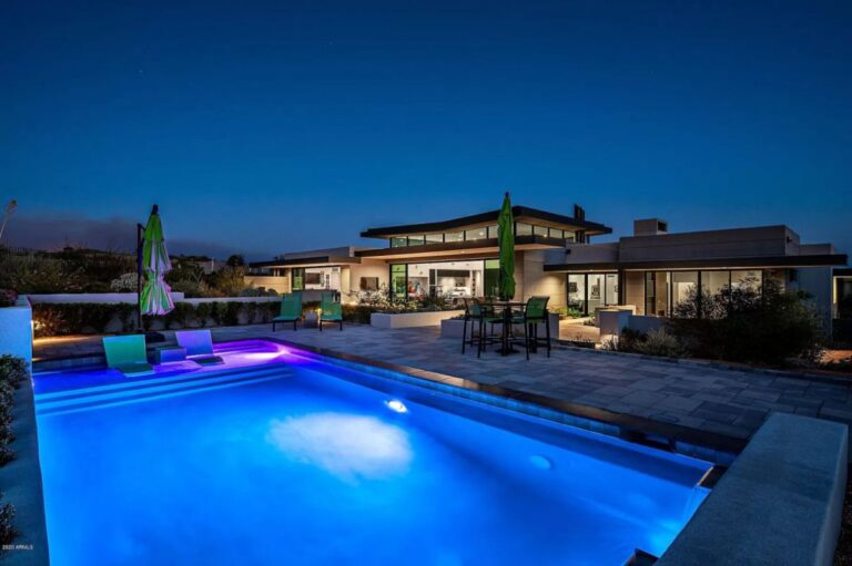Stunning New Contemporary Scottsdale House for Sale at $3,895,000