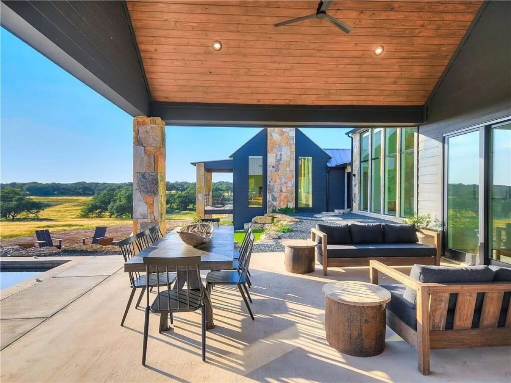 Stunning Old-world Wimberley Home for Sale in Texas