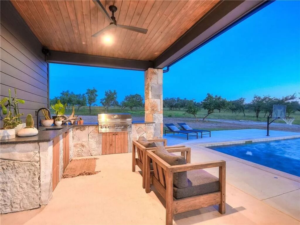 Stunning Old-world Wimberley Home for Sale in Texas