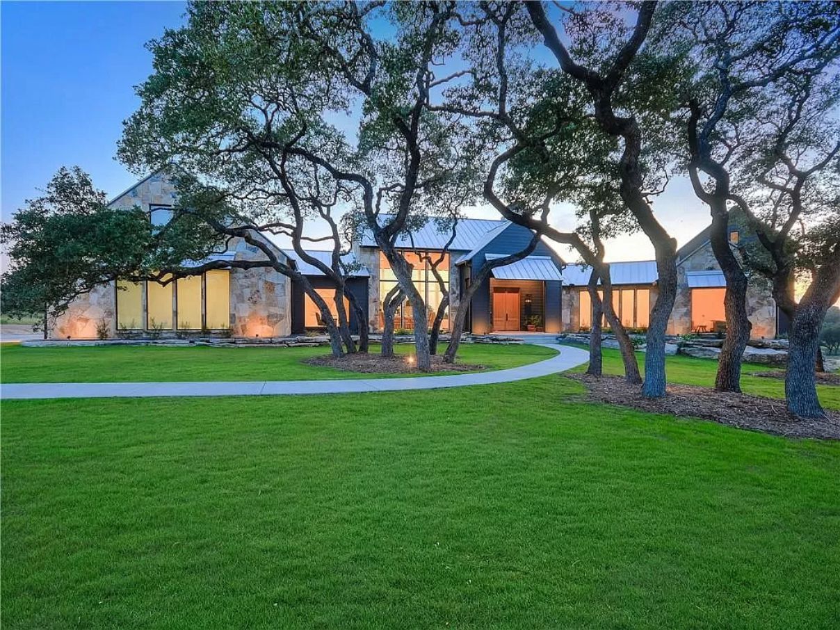 Stunning-Old-world-Wimberley-Home-for-Sale-in-Texas-at-3250000-5