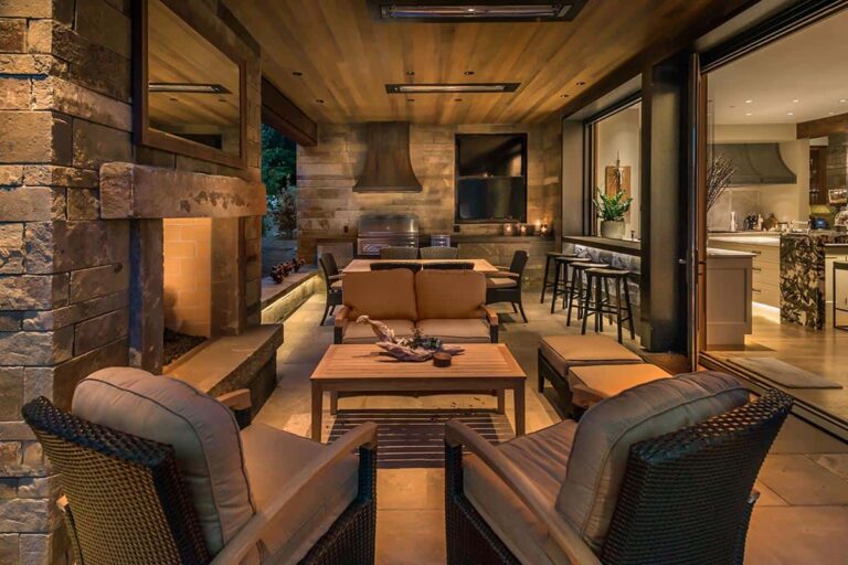 Truckee Home for Sale at 5,495,000 offers Sweeping Mountain Views