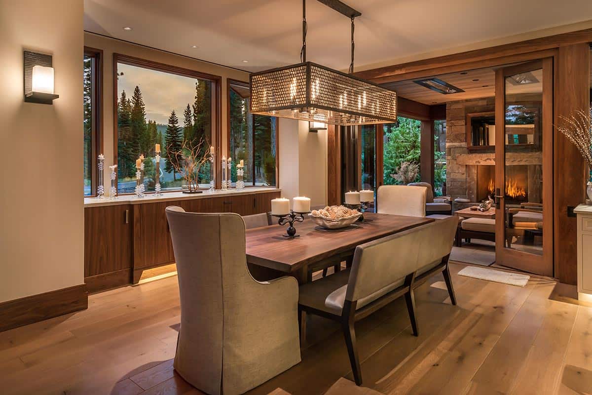 Truckee-Home-for-Sale-at-5495000-offers-Sweeping-Mountain-Views-7