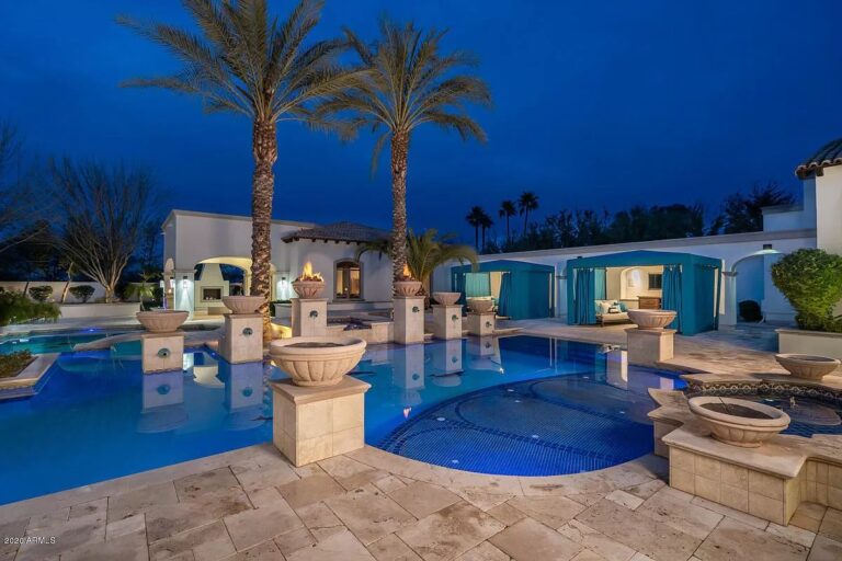 5,995,900 Beautifully Updated Private Home for Sale in Paradise Valley
