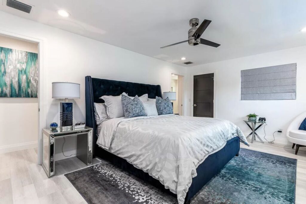 Impeccable 5 Bedroom Home in Boca Raton on Market