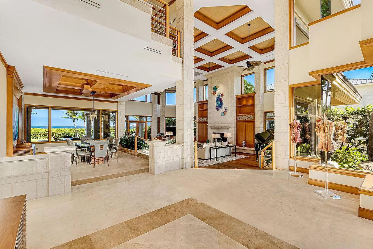 A-Contemporary-Oceanfront-Home-for-Sale-in-Stuart-Asking-7995000-19