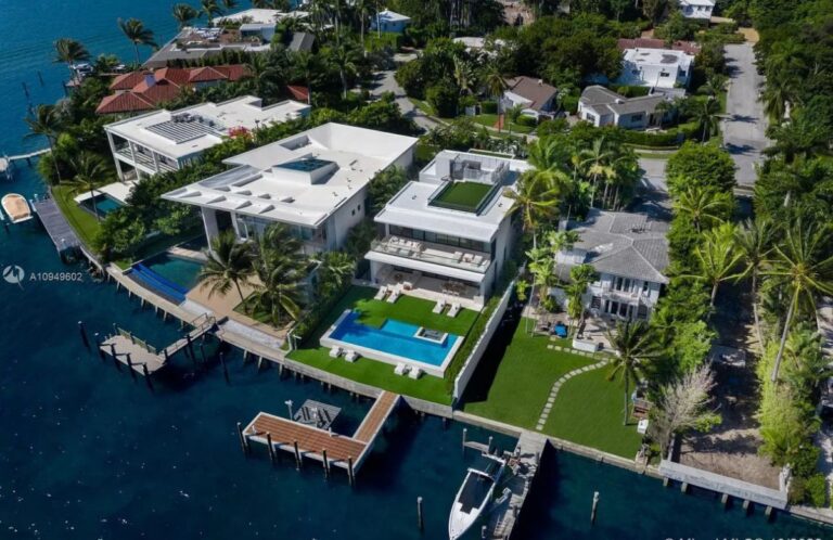 A Sophisticated Modern Home for Sale in Miami Beach $14,995,000