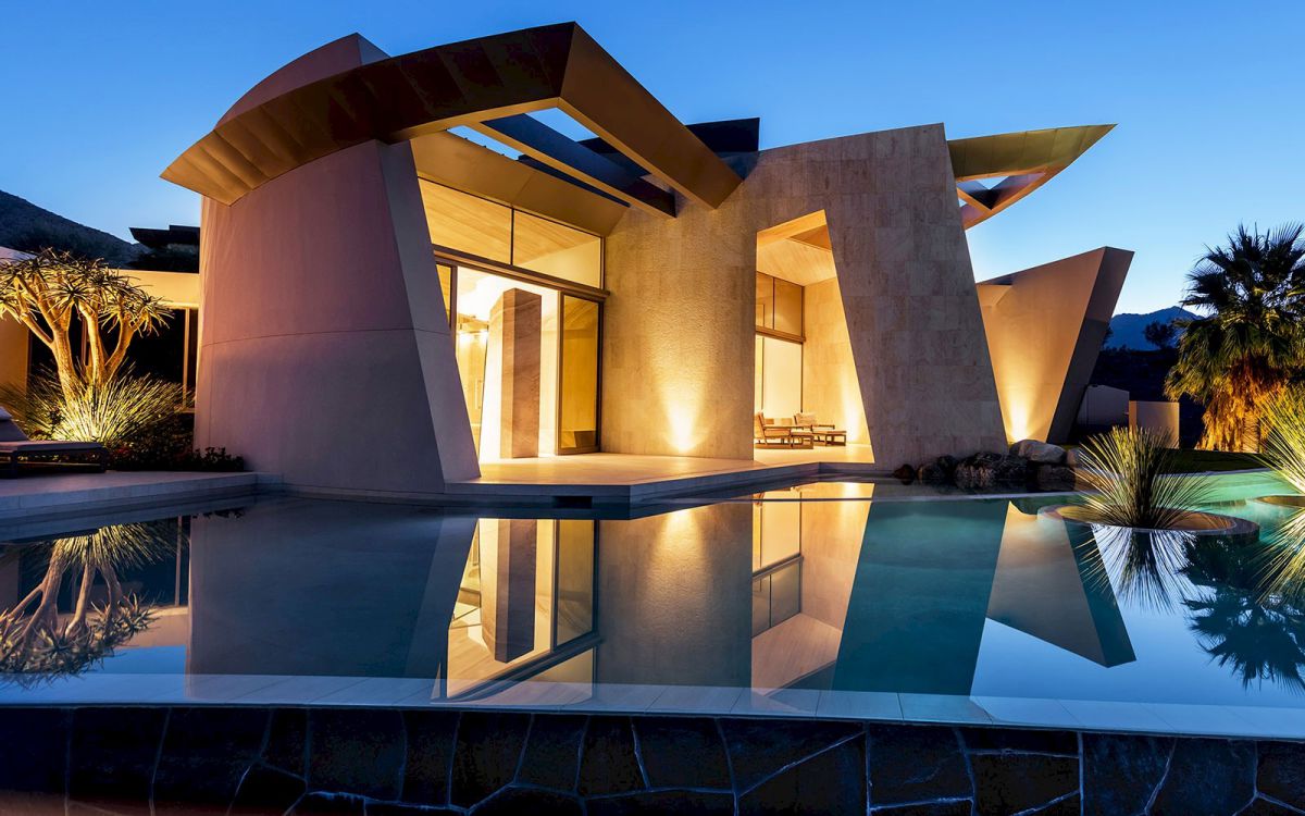 A-Stunning-Contemporary-Home-for-Sale-in-Palm-Desert-at-10450000-6