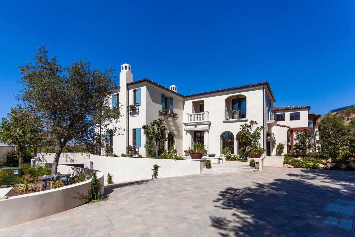 An-Extraordinary-Newport-Coast-Home-for-Sale-at-34900000-43