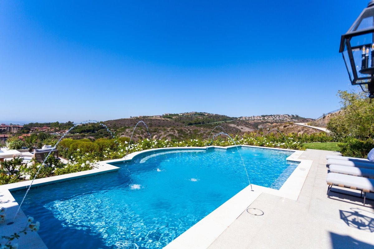 An-Extraordinary-Newport-Coast-Home-for-Sale-at-34900000-46
