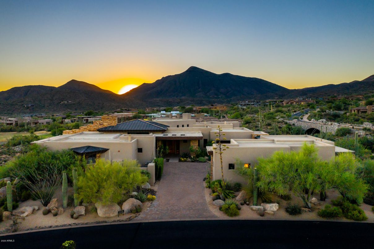 Breathtaking-Views-House-for-Sale-in-Scottsdale-Asking-3900000-35