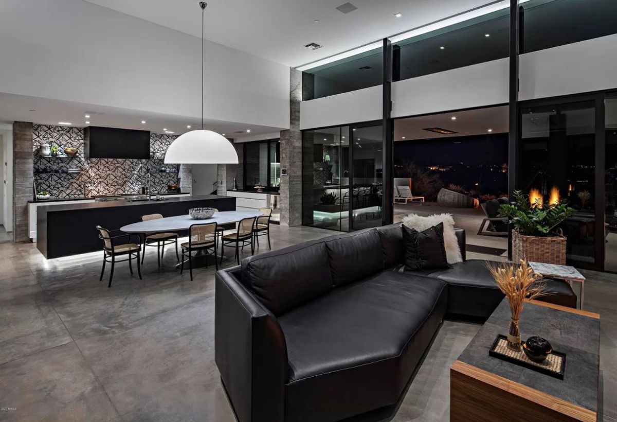 Elegant-Arizona-Modern-Home-in-Scottsdale-lists-for-5250000-16