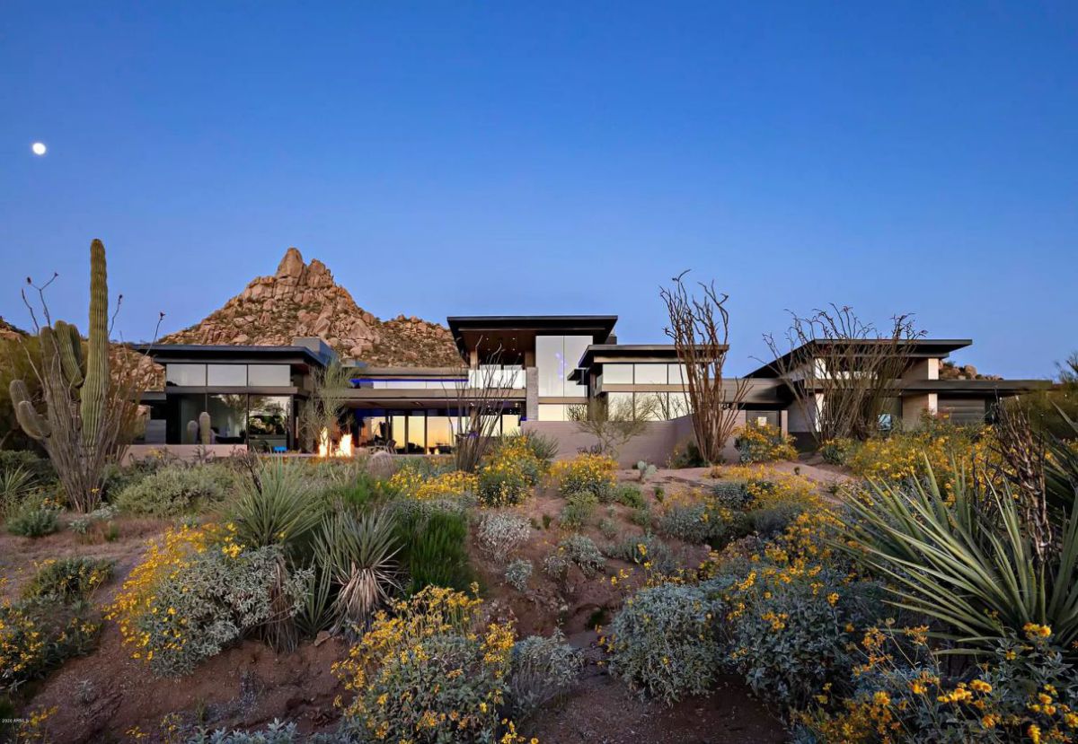 Elegant-Arizona-Modern-Home-in-Scottsdale-lists-for-5250000-17