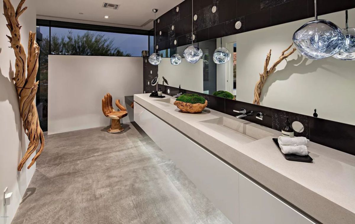 Elegant-Arizona-Modern-Home-in-Scottsdale-lists-for-5250000-2