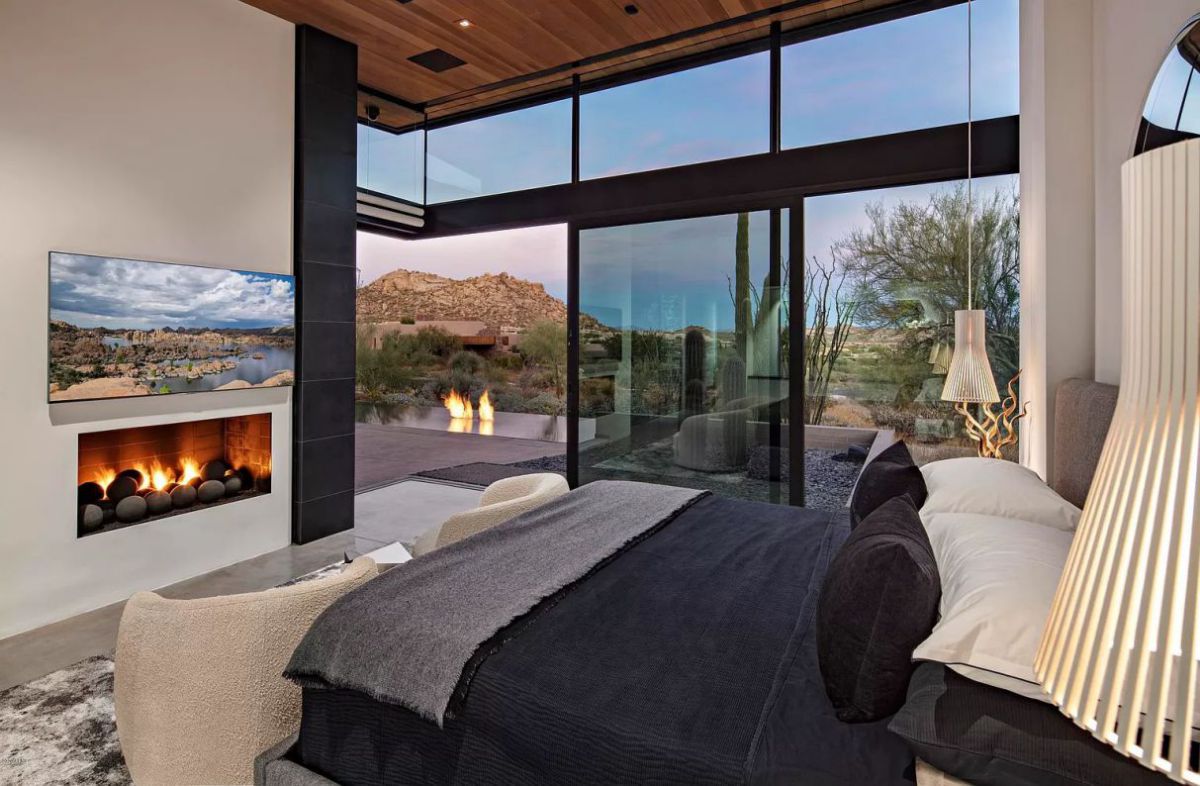 Elegant-Arizona-Modern-Home-in-Scottsdale-lists-for-5250000-22