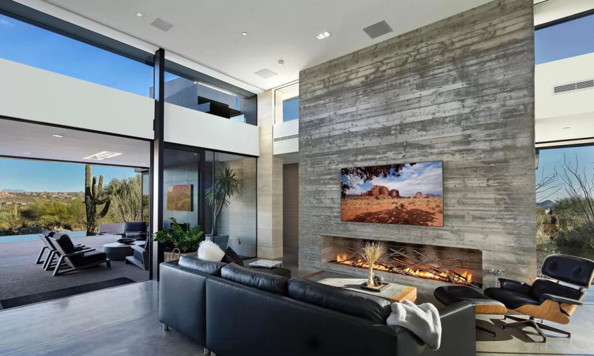 Elegant Arizona Modern Home in Scottsdale lists for $5,250,000