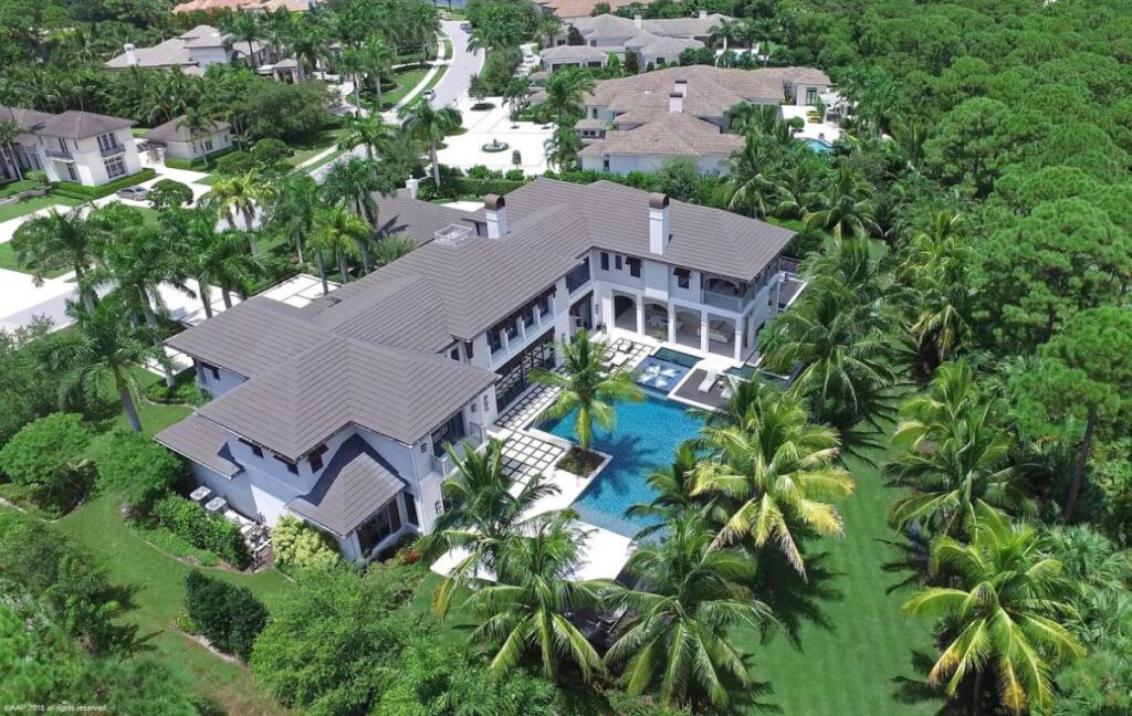 Incredible Lavish Resort Style House for Sale in Palm Beach Gardens