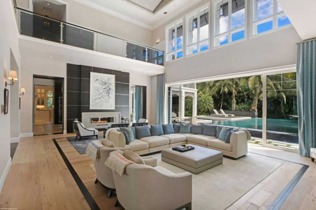 Incredible Lavish Resort Style House for Sale in Palm Beach Gardens