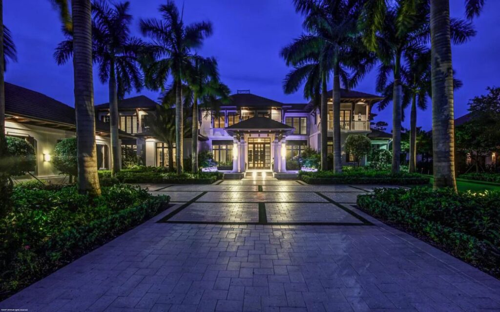 Incredible Lavish Resort Style House for Sale in Palm Beach Gardens