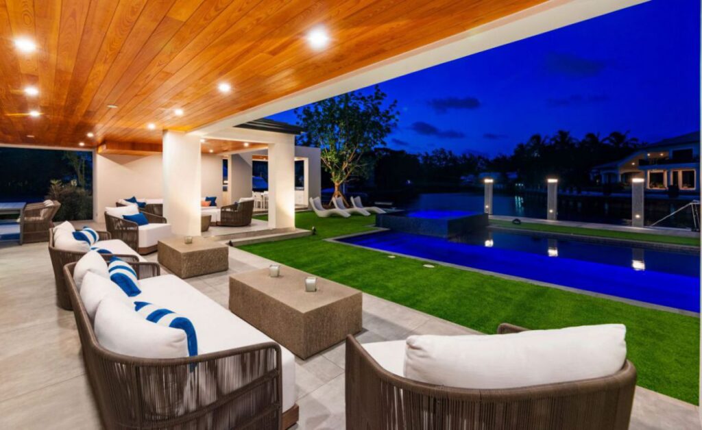 Inside A $7,950,000 Entertaining Modern Home for Sale in Fort Lauderdale 
