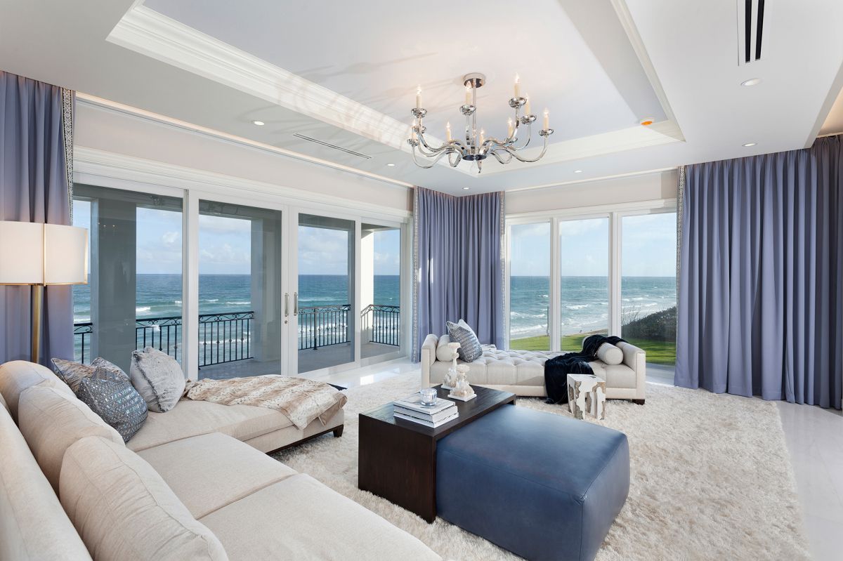 Inside-One-of-The-Most-Sensational-European-Mansions-in-Florida-13