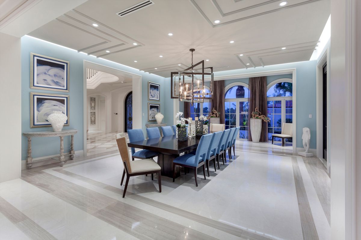 Inside-One-of-The-Most-Sensational-European-Mansions-in-Florida-8