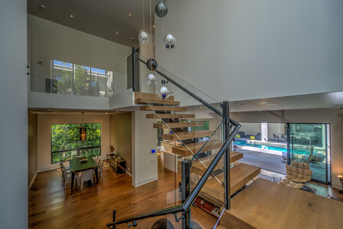 Laurel-Avenue-Modern-House-for-Rent-in-Los-Angeles-20