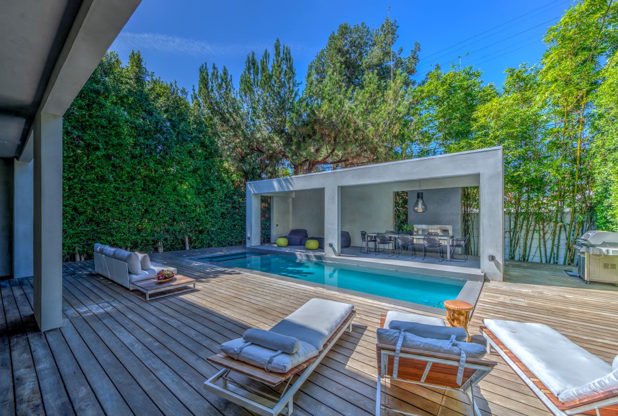 Laurel-Avenue-Modern-House-for-Rent-in-Los-Angeles-32